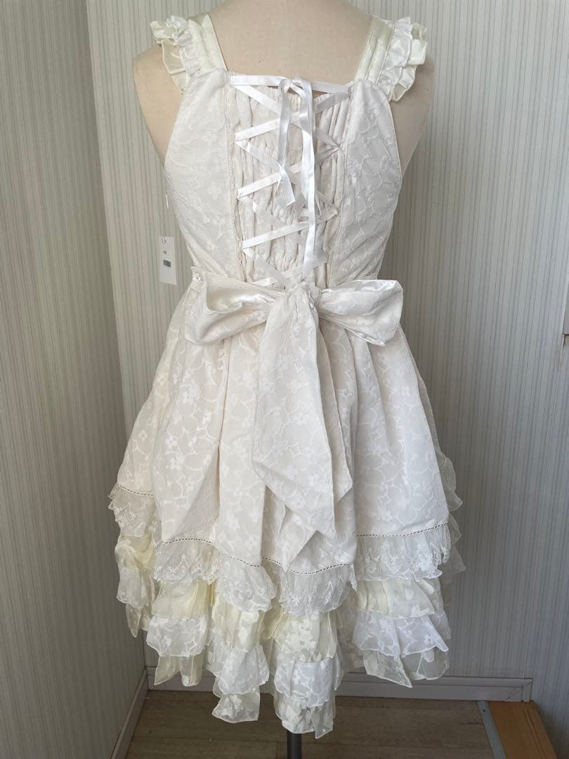 BABY 未使用 レースフリルジャンパースカート カチューシャ