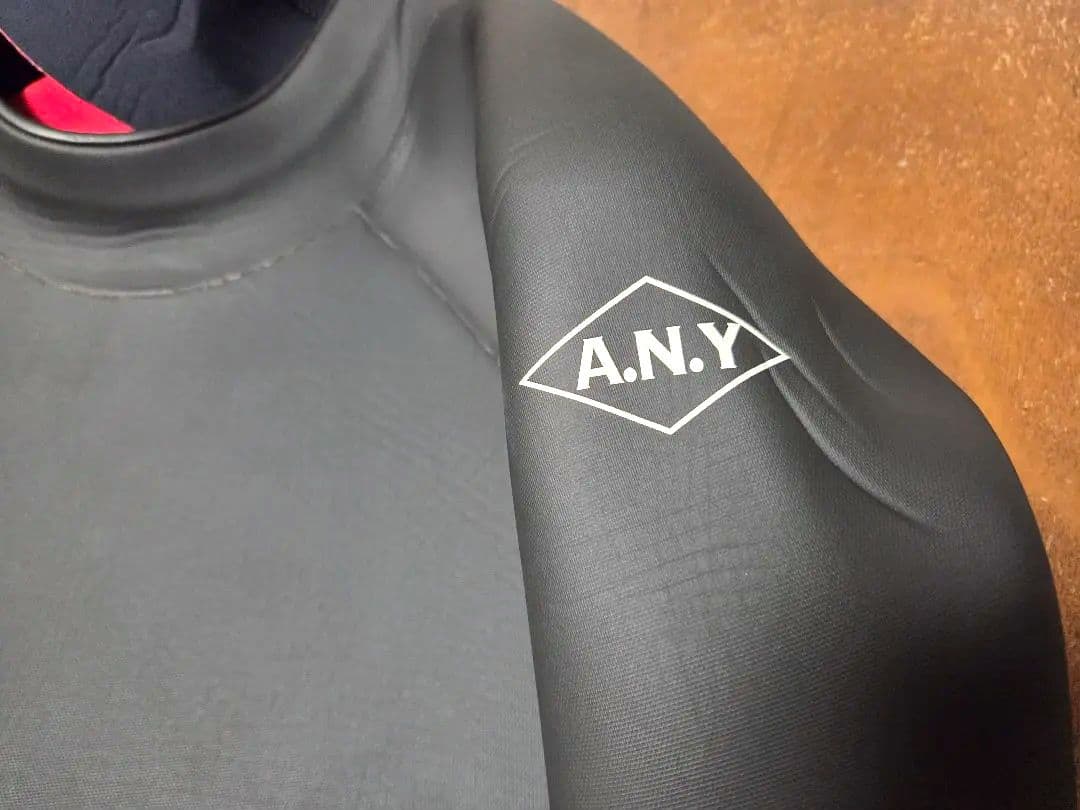 セミドライウェットスーツ 5㎜×3㎜ 美品