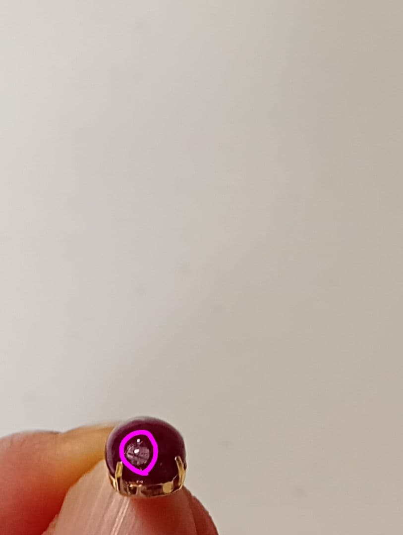 K18YG ルビー ペンダントトップ 2.10ct　未使用　訳あり