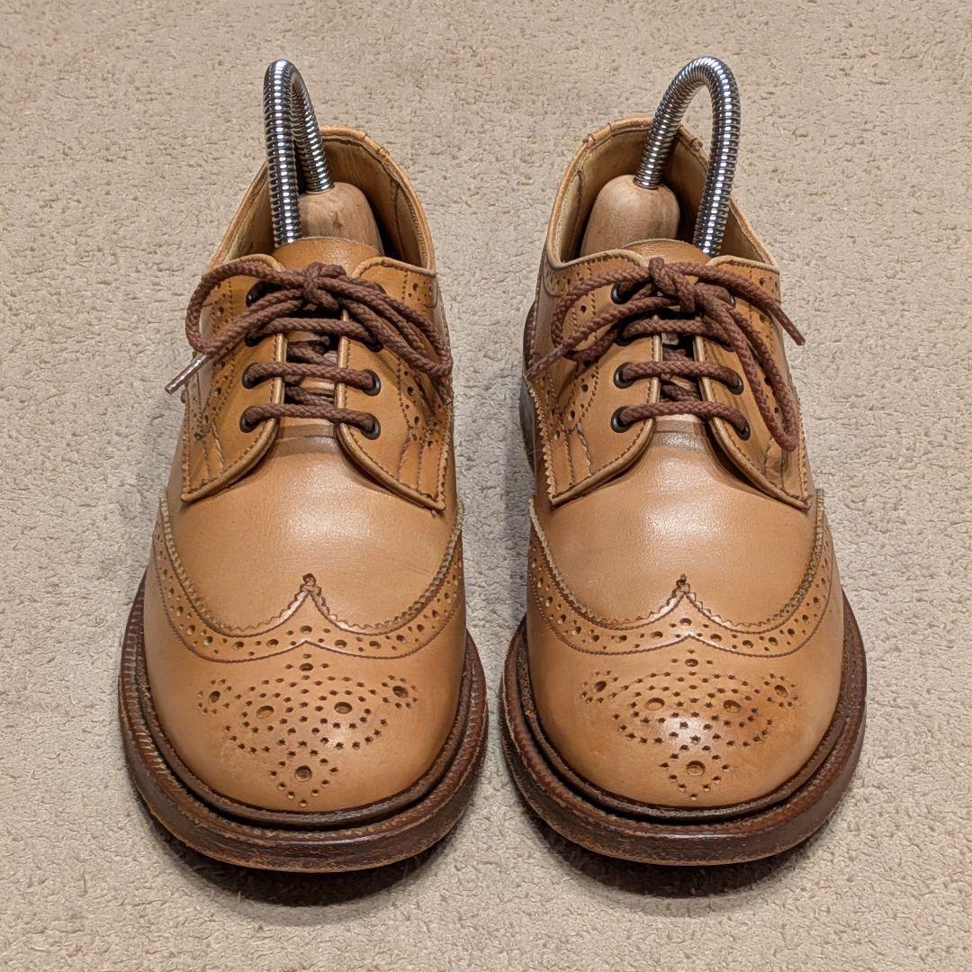 トリッカーズ バートン 4.5 ブラウン ウイングチップ