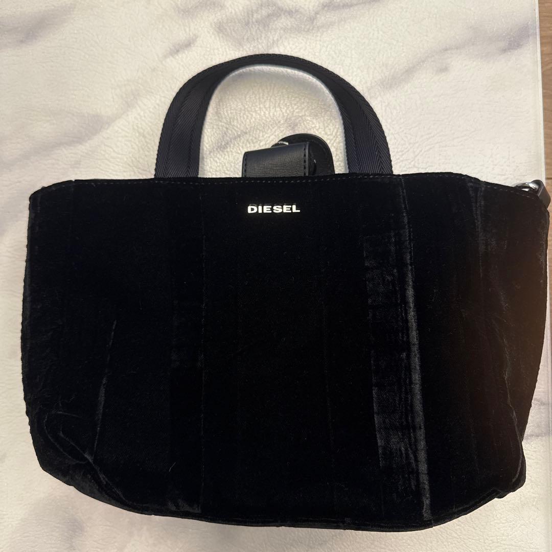 DIESEL ブラック リバーストートバッグ