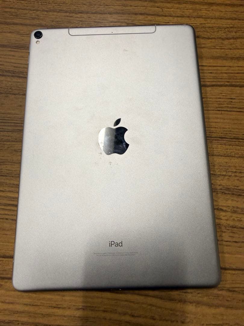 A*s様 Apple iPad Pro (10.5インチ) 256GB