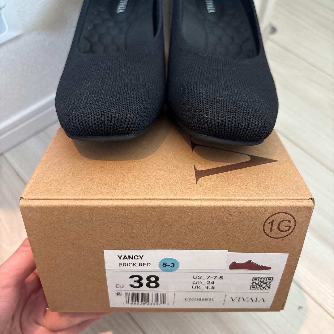 VIVIAN[Elize] スクエアトゥ ストレスフリー ブロックヒール 38