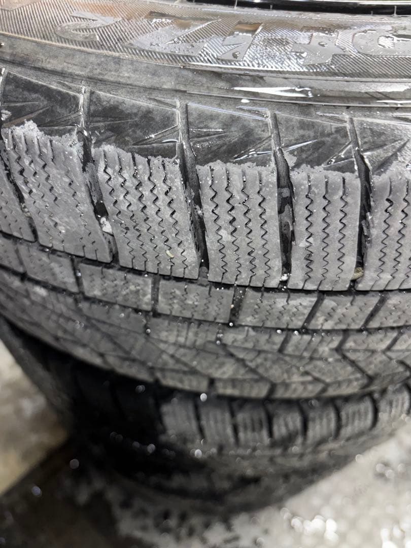 早い者勝ち！即決購入割引！15インチ スタッドレスタイヤホイールセット