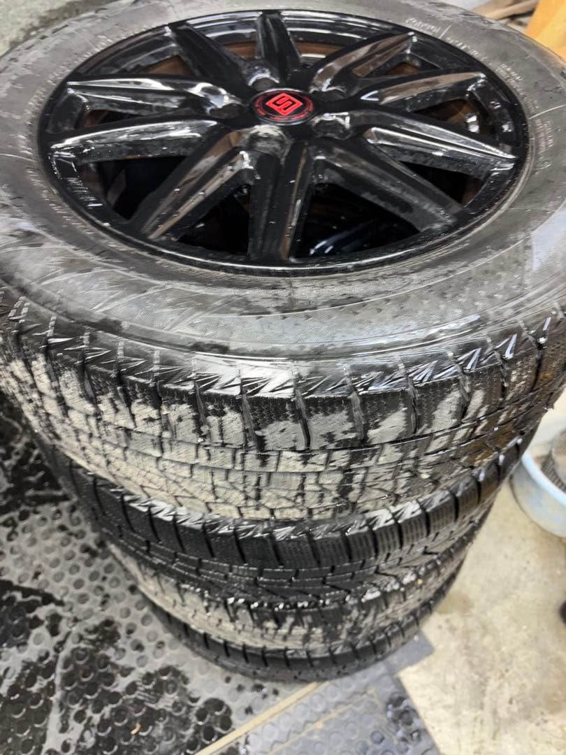 早い者勝ち！即決購入割引！15インチ スタッドレスタイヤホイールセット