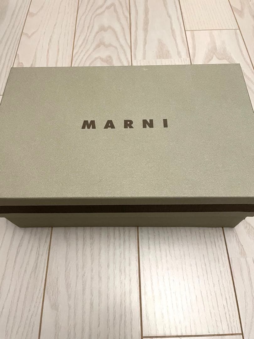 新品未使用　MARNI ホワイト/レッド スニーカー　32 20センチ