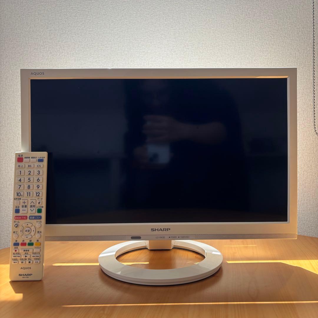 SHARP AQUOS 19型 液晶テレビ LC-19K30 ホワイト系