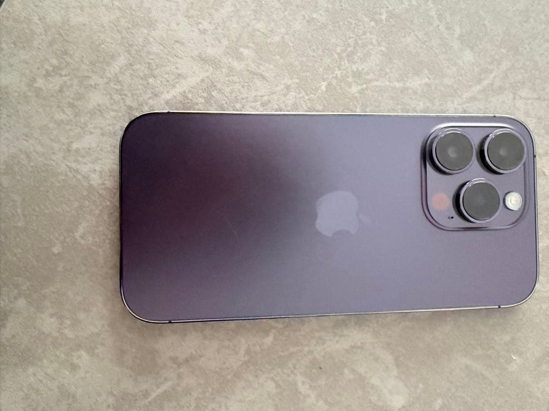 A*i様 Apple iPhone 14 Pro 512gb ディープパープル