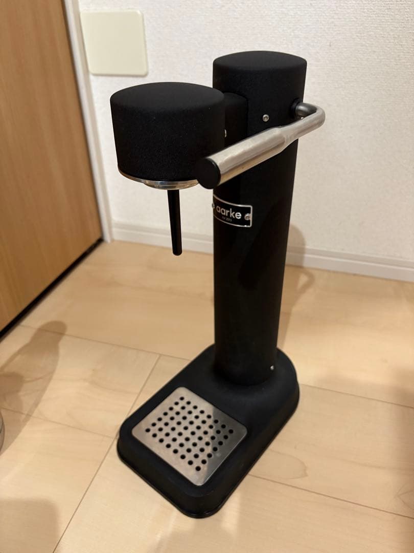 Aarke 炭酸水メーカー マットブラック　カーボネーター　AA01