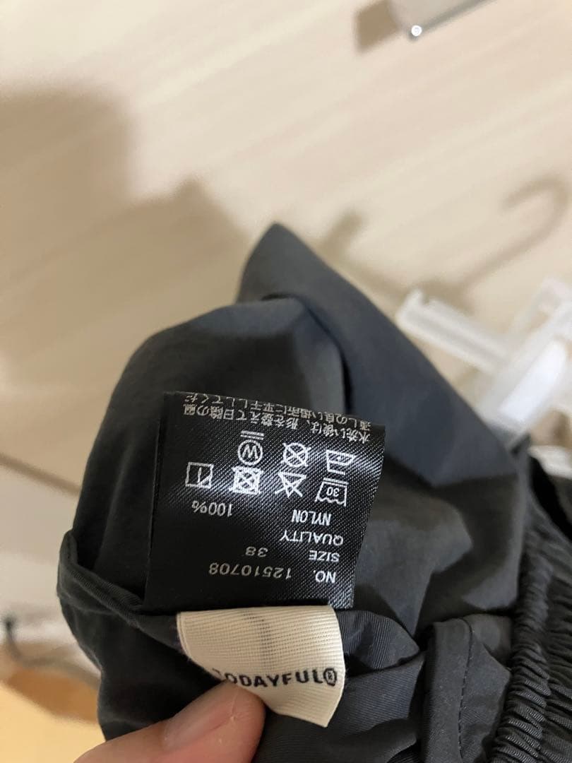 パンツ TODAYFUL Nylon Drawstring Pants