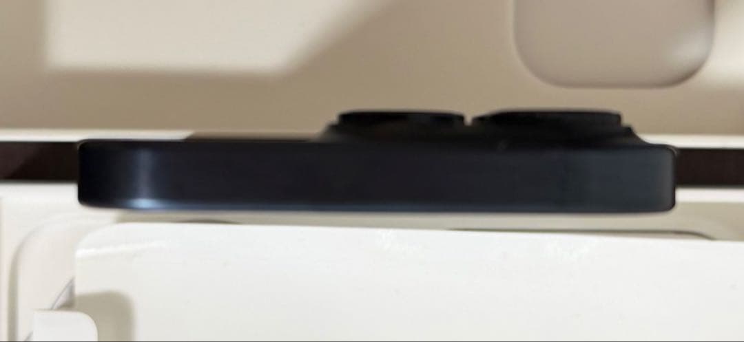 Apple iPhone 15 Pro 本体1TB+保護フィルム+ スマホカバー