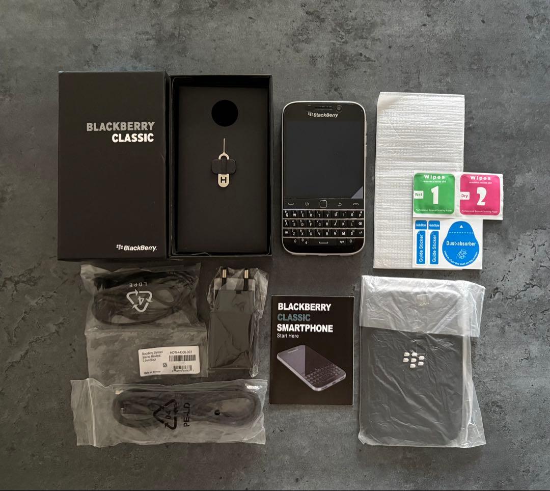 ブラックベリー クラシック BlackBerry Classic Q20 黒