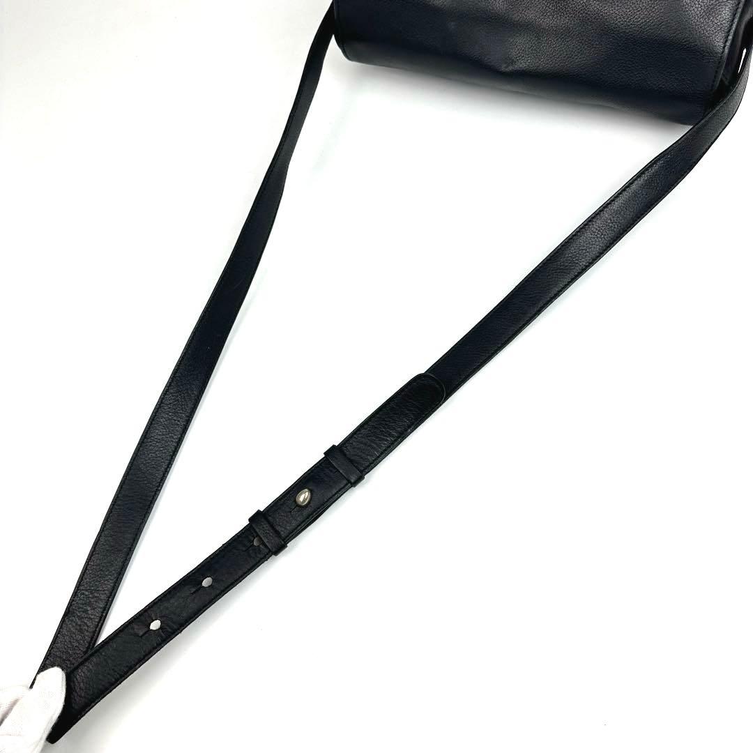 美品■セリーヌ ガンチーニ ショルダーバッグ サークルロゴ レザー ブラック系