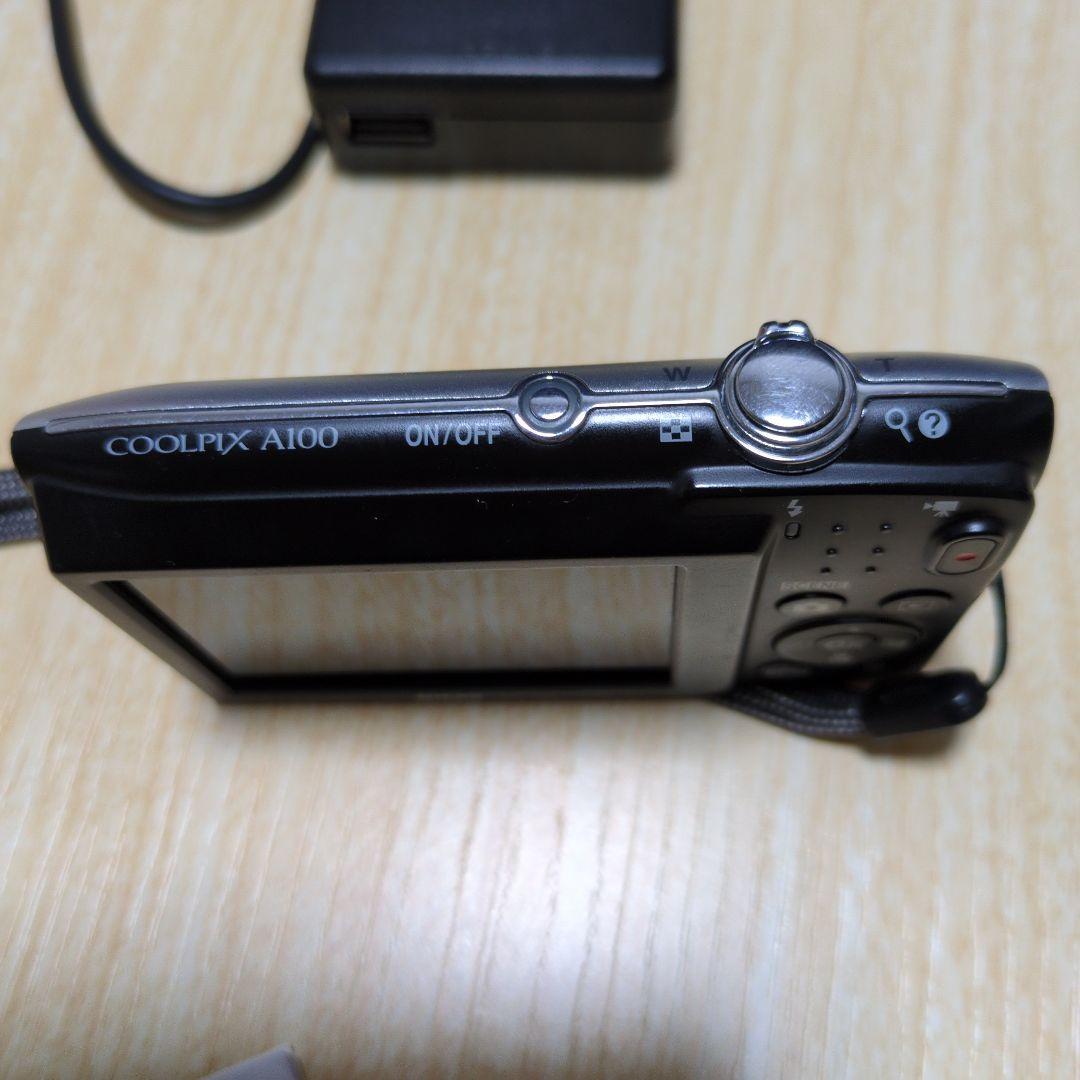 Nikon COOLPIX A100 シルバー　動作確認済