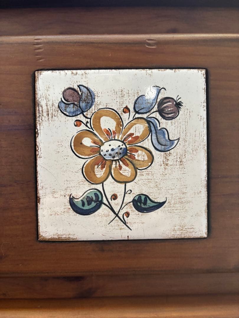 スペイン製家具・バレンシア　タイル6段チェスト　輸入品