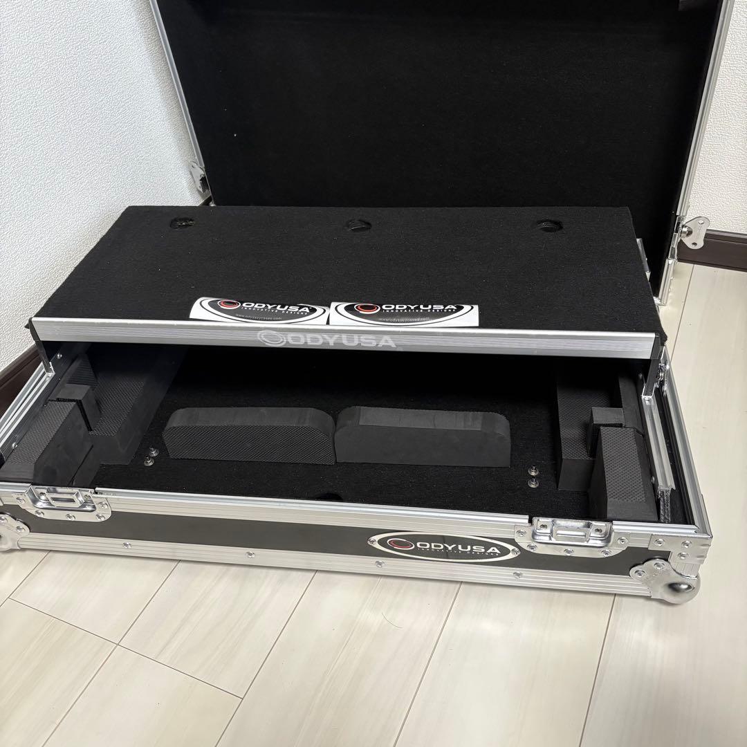 【美品】ODYSSEY ハードケース DJ機材用 大型 クッション付