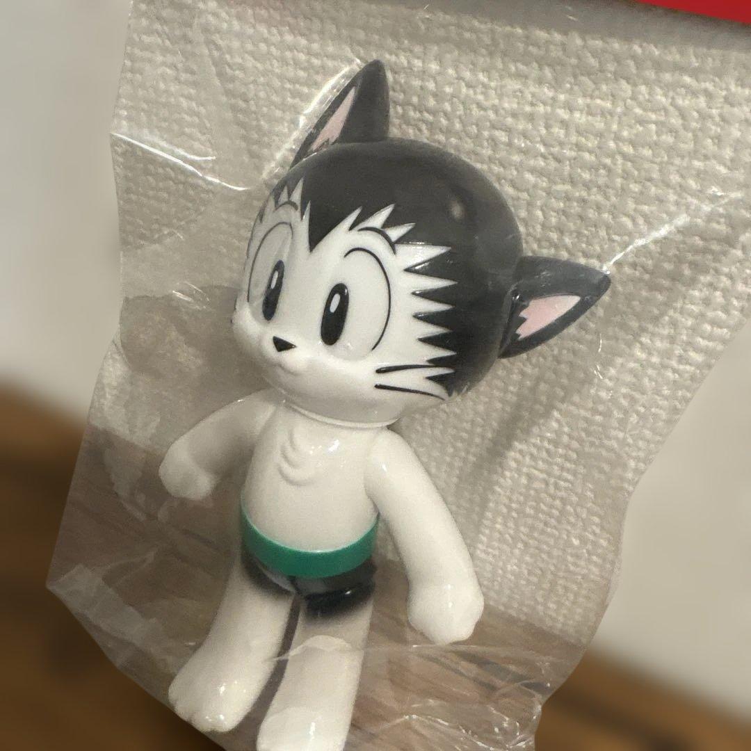 NATUS アトムキャット　ソフビ　手塚治虫