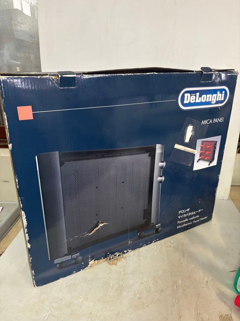 【ほぼ未使用‼️】デロンギ(DeLonghi) マイカパネルヒーター ブラック