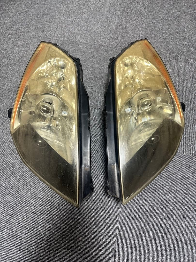 z33 ヘッドライト 球無し