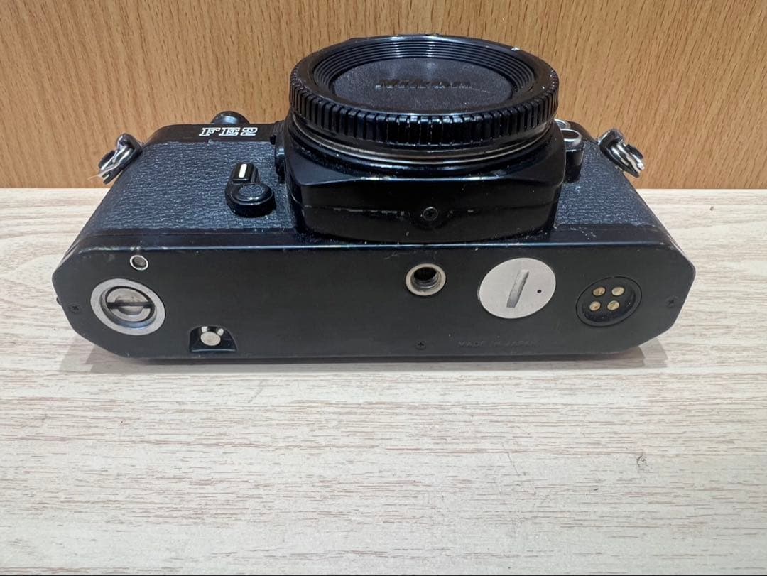 Nikon FE2 ボディニコン フィルム一眼レフ マニュアルフォーカス