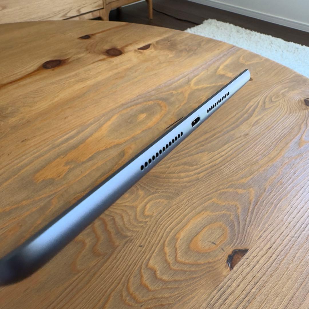 iPad 第7世代 128GB 美品 スペースグレイ 箱付