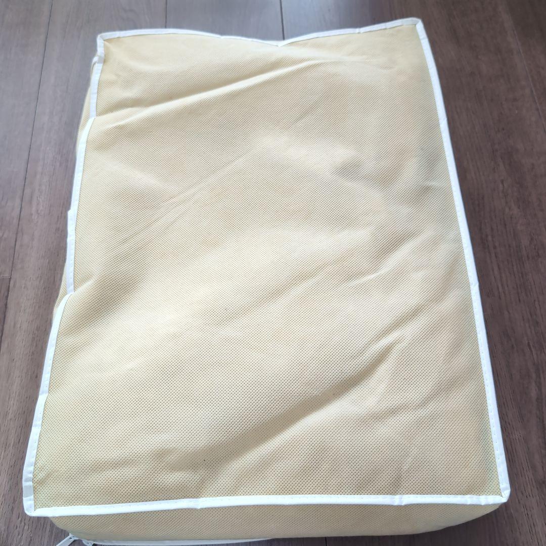 新品未使用　西川の絹毛布 140cm×200cm絹100%日本製ベージュキャメル