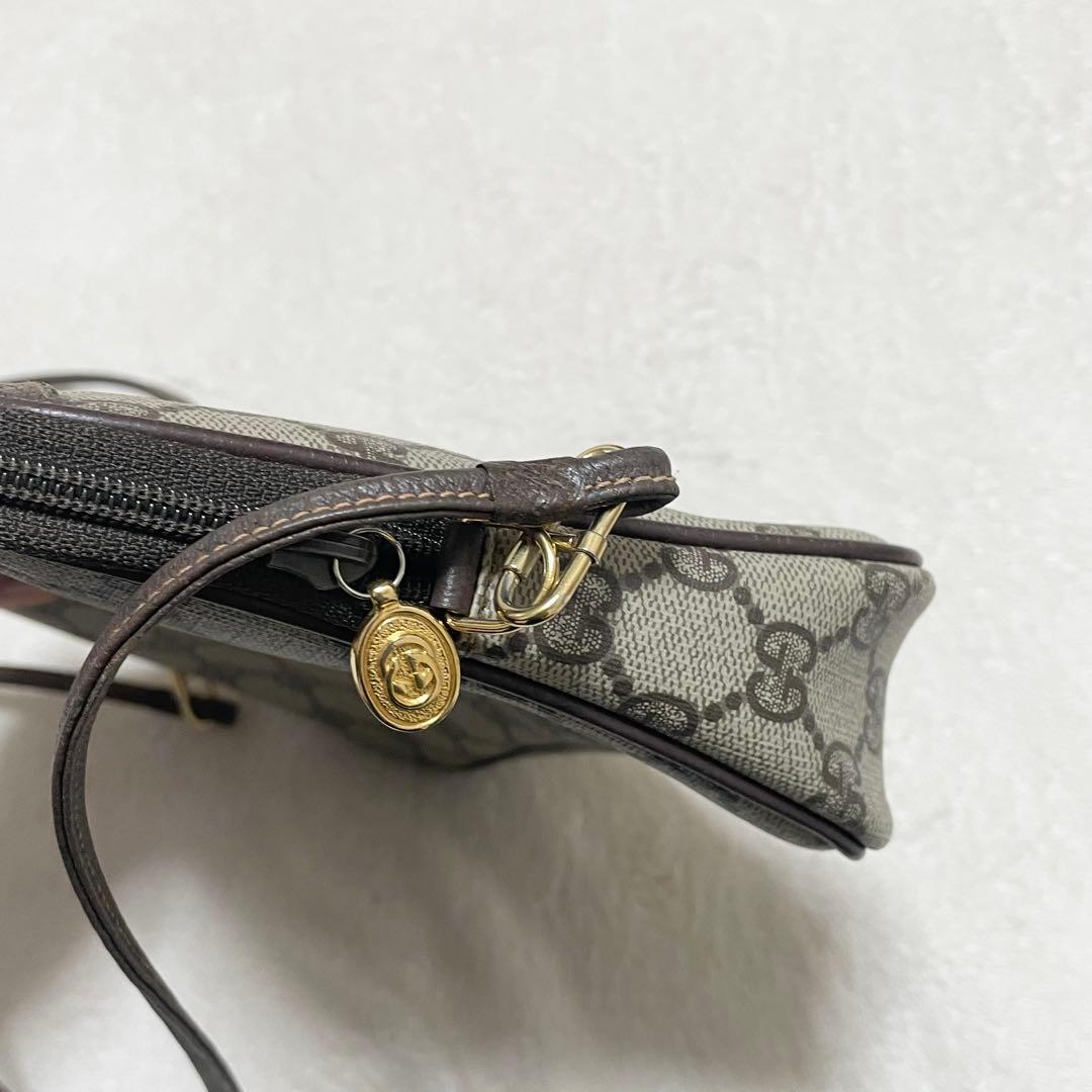 グッチ　ショルダーバッグ