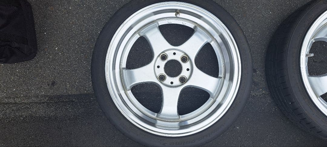 ステルスレーシング　k36　16インチ 　6j タイヤセット