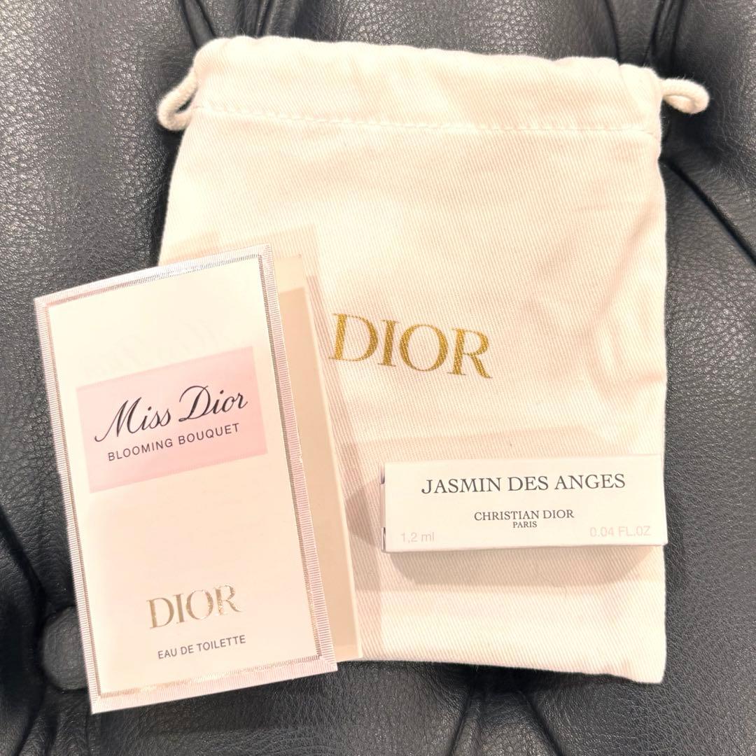 Dior コスメポーチセット