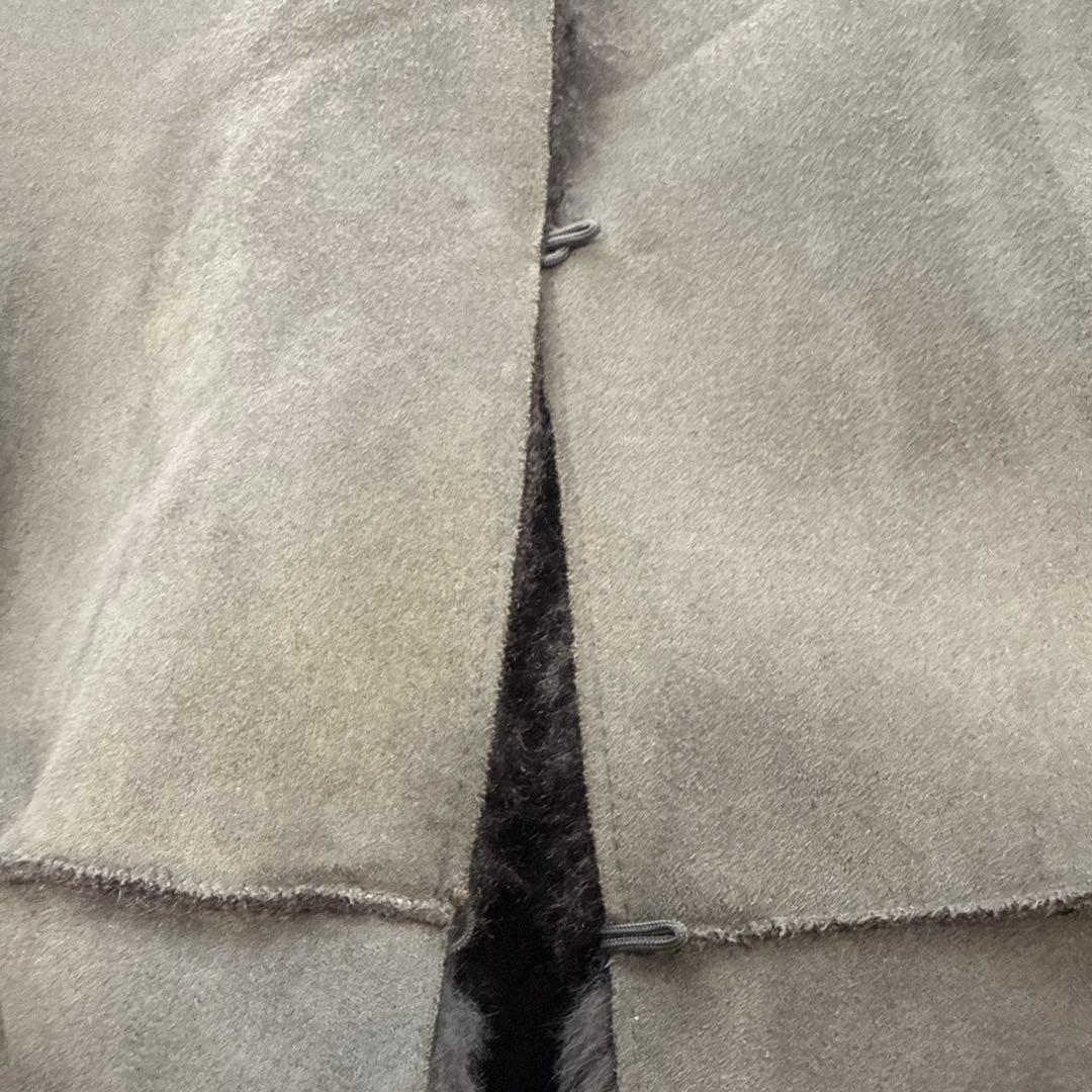 リバーシブル　ジレ　フェイクファー　ムートン　ダークグレー ノースリーブベスト