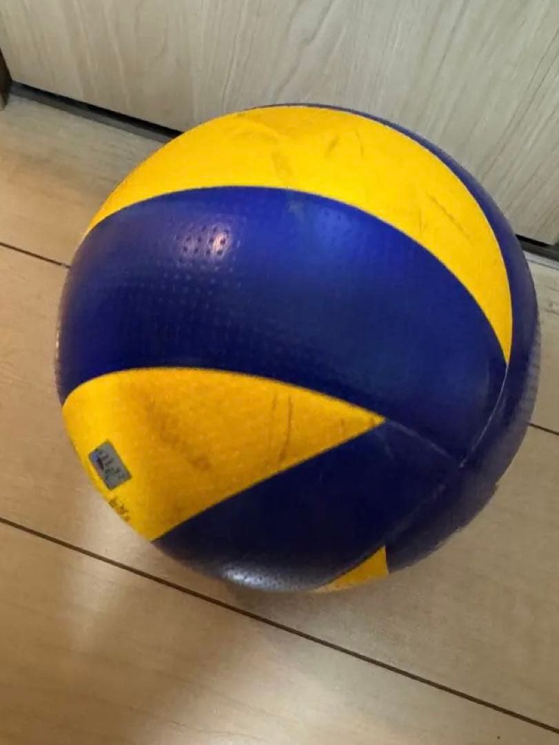 バレーボール　軽量四号球　６個