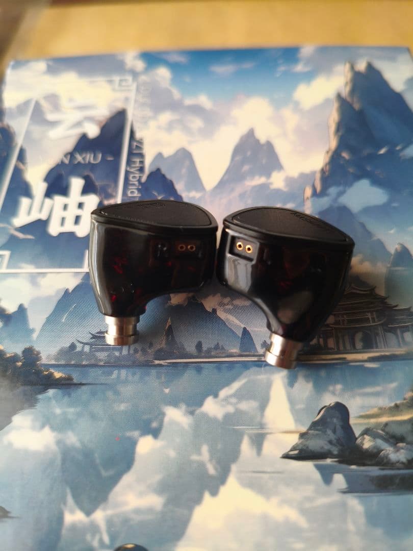 ARISYN YUN XIU 有線イヤホン　DLC 1DD＋1pzt