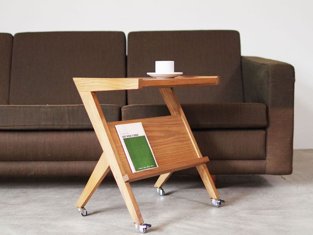 【未使用品】オーク サイドテーブル　木製サイドテーブル キャスター付き