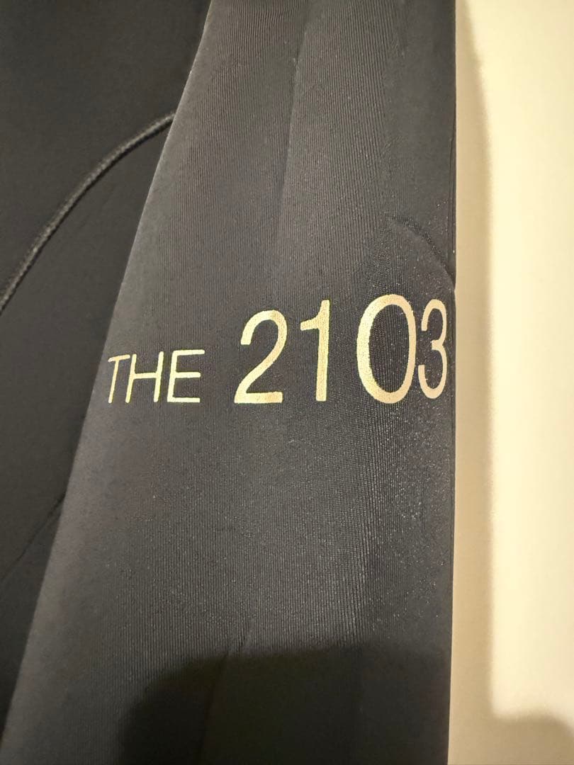 【美品】MATUSE THE 2103 タッパー　サイズL