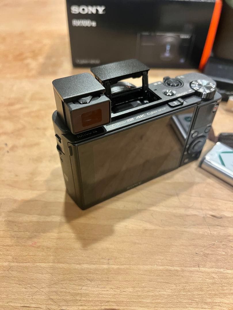 SONY サイバーショット　RX100M7