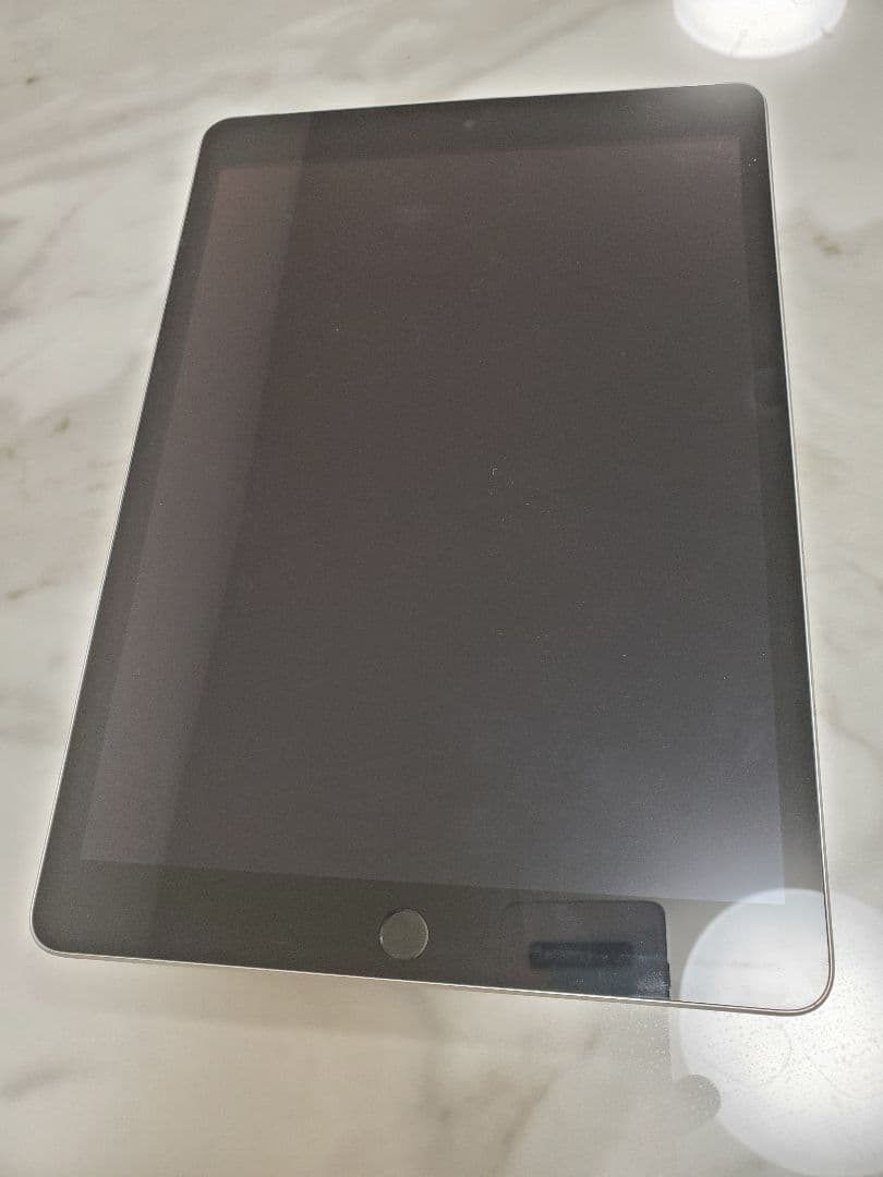 Apple iPad 第９世代　64GB　+タッチペン