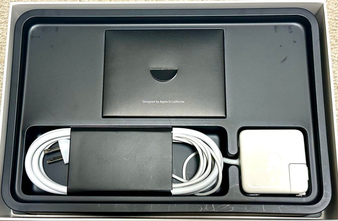 Apple MacBook Air 2014 11インチ US