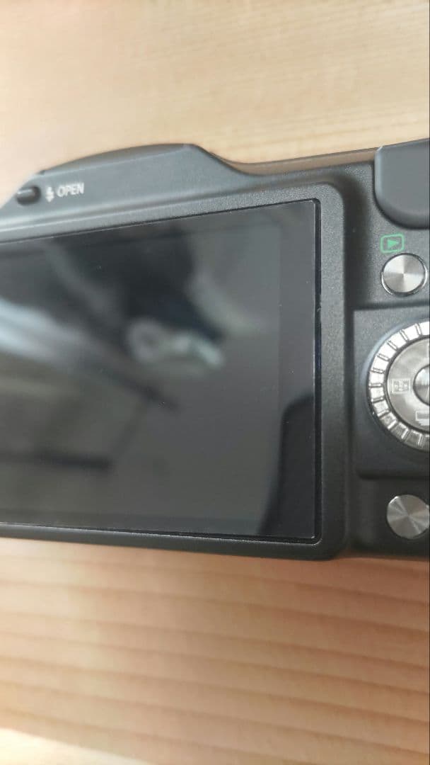 パナソニック　DMC-GF5 完動品　程度良好　ショット数約1500 日本製