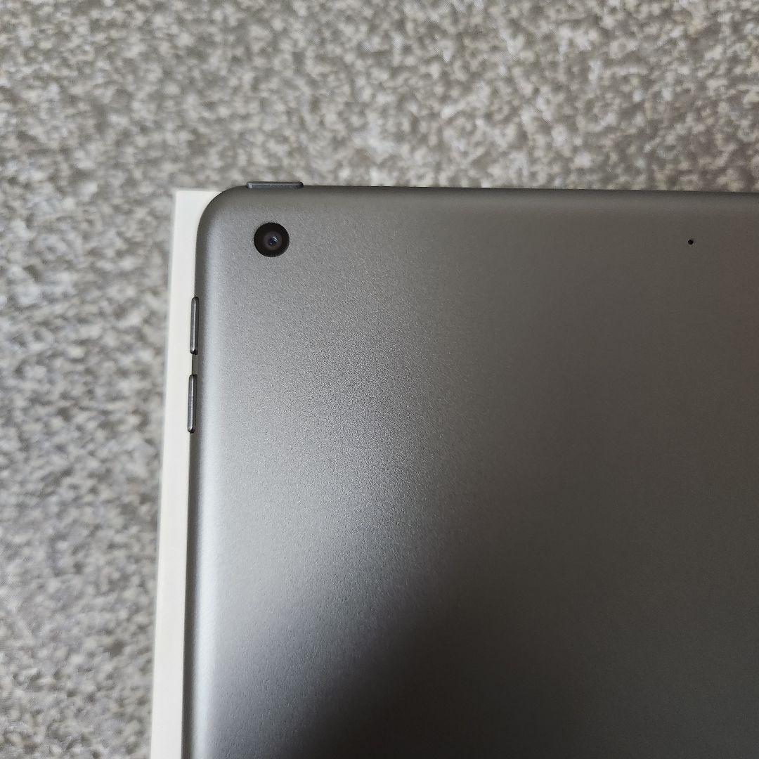 Apple iPad (第7世代) 32GB バッテリー容量99%