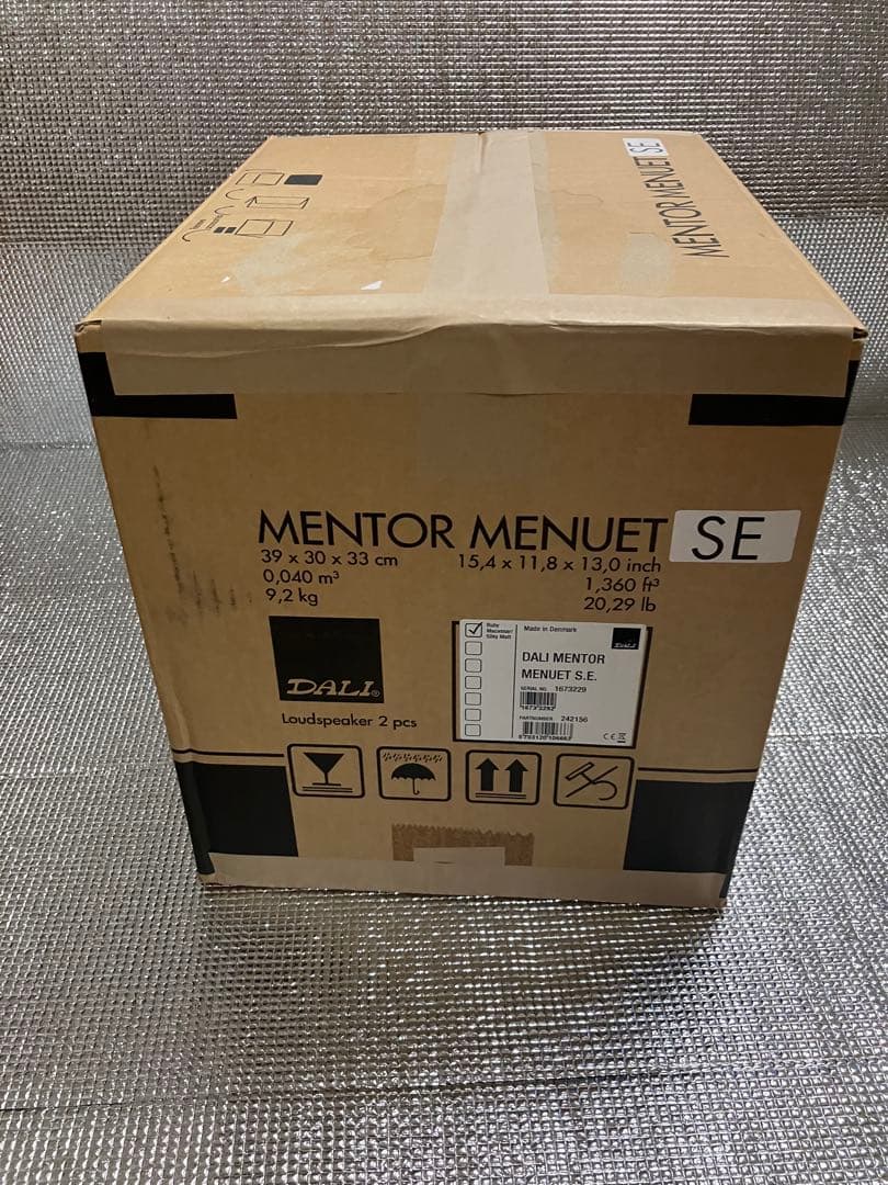 DALI Mentor Menuet SE （30周年記念モデル）