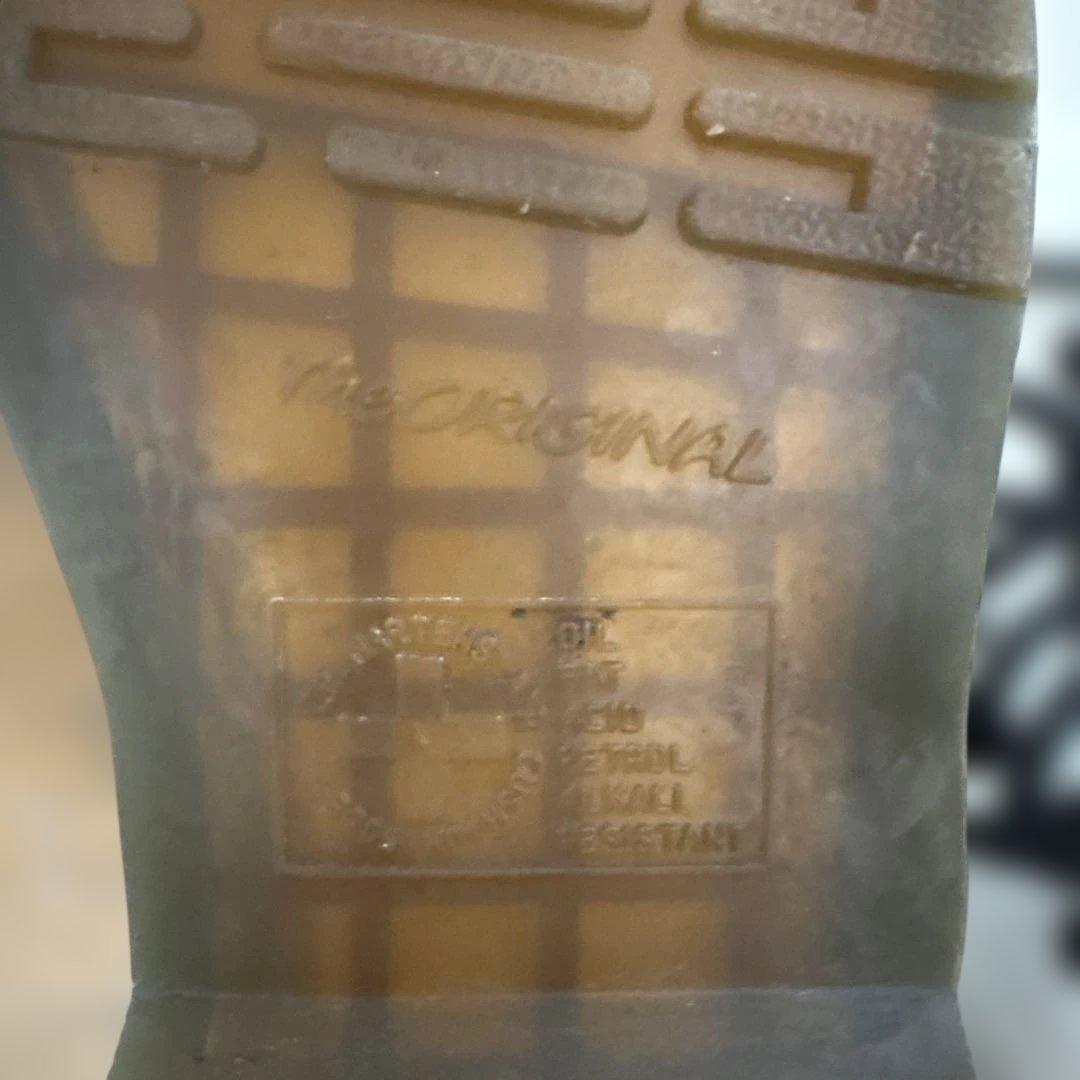 ドクターマーチン8ホール　UK8