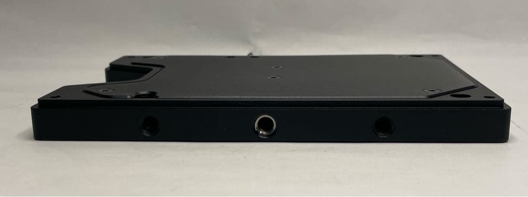 ブラックマジックデザインHyperDeck Shuttle 2 マウントプレート