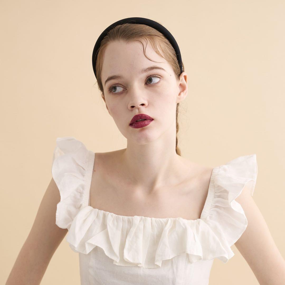 ALEXANDRE DE PARIS ヘッドバンド サテン ブラック です♩