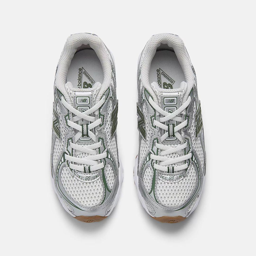 ニューバランス740 BUNGEEスリッポン21.5cm新品未使用ラッピング仕様