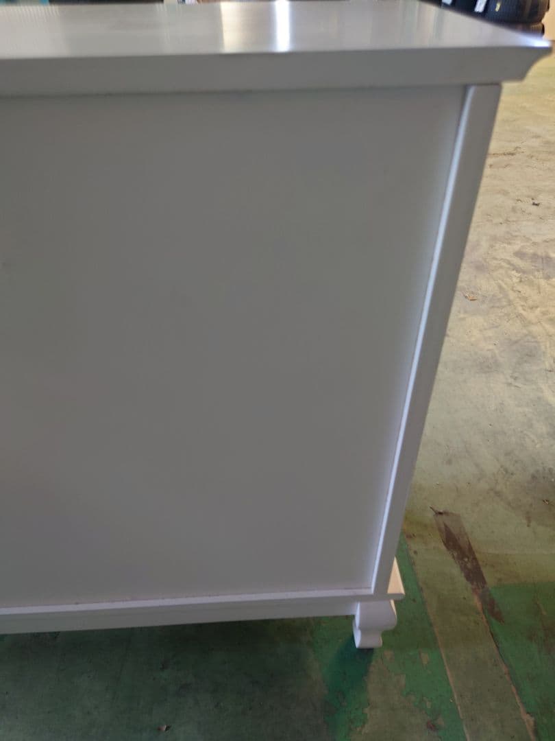 チェスト　白家具　猫脚　シャビーシック　ロココ　フレンチカントリー　サイドボード