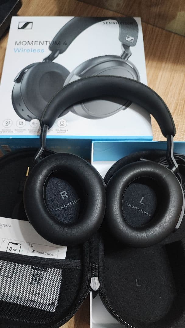 ジャンク品　Sennheiser MOMENTUM 4 ワイヤレスヘッドホン