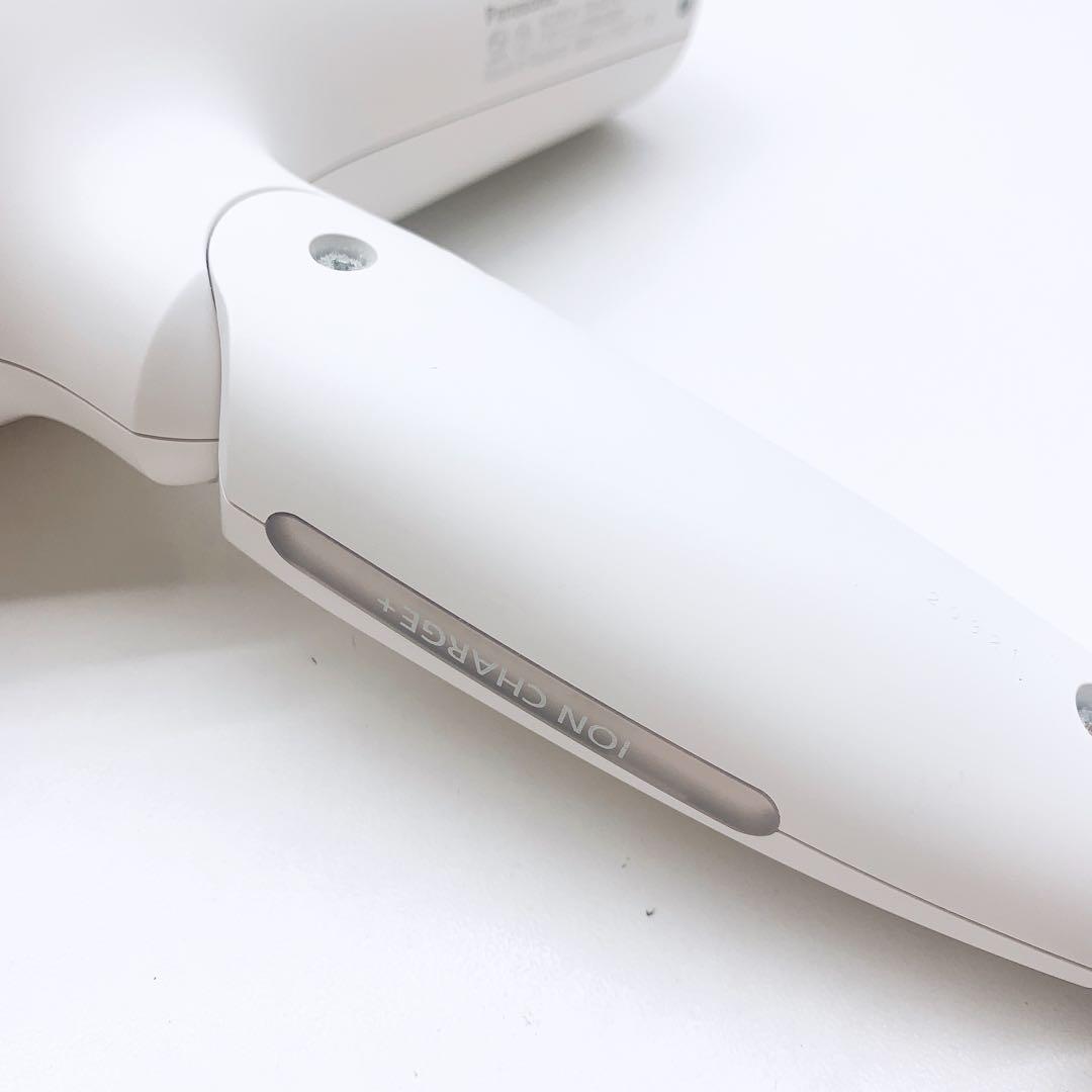 《ほぼ未使用》 Panasonic ナノケア ドライヤー EH-NA0G