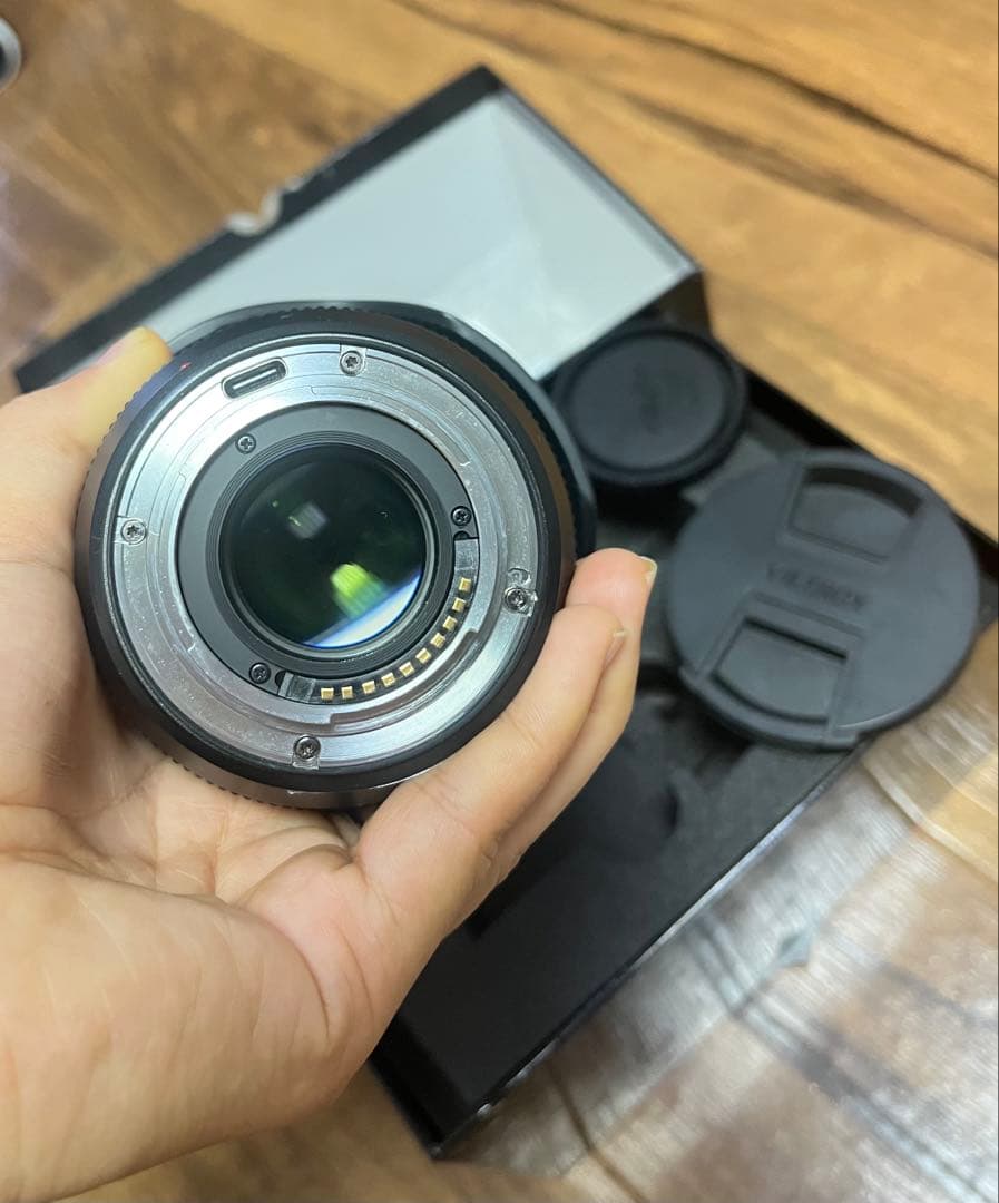 Viltrox AF 75mm F1.2 Xマウントレンズ