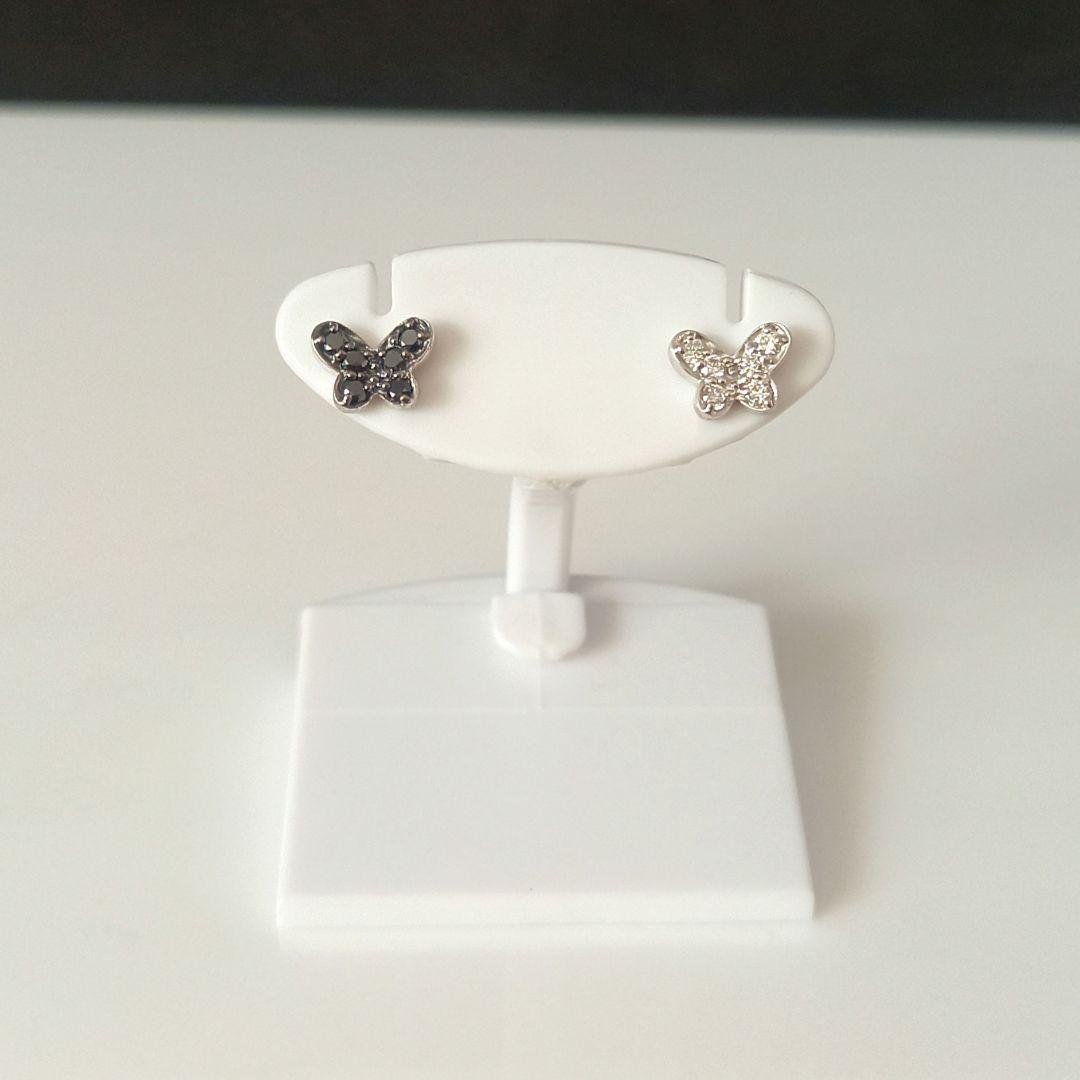 専用 K18WG ダイヤモンド 蝶ピアス(両耳)