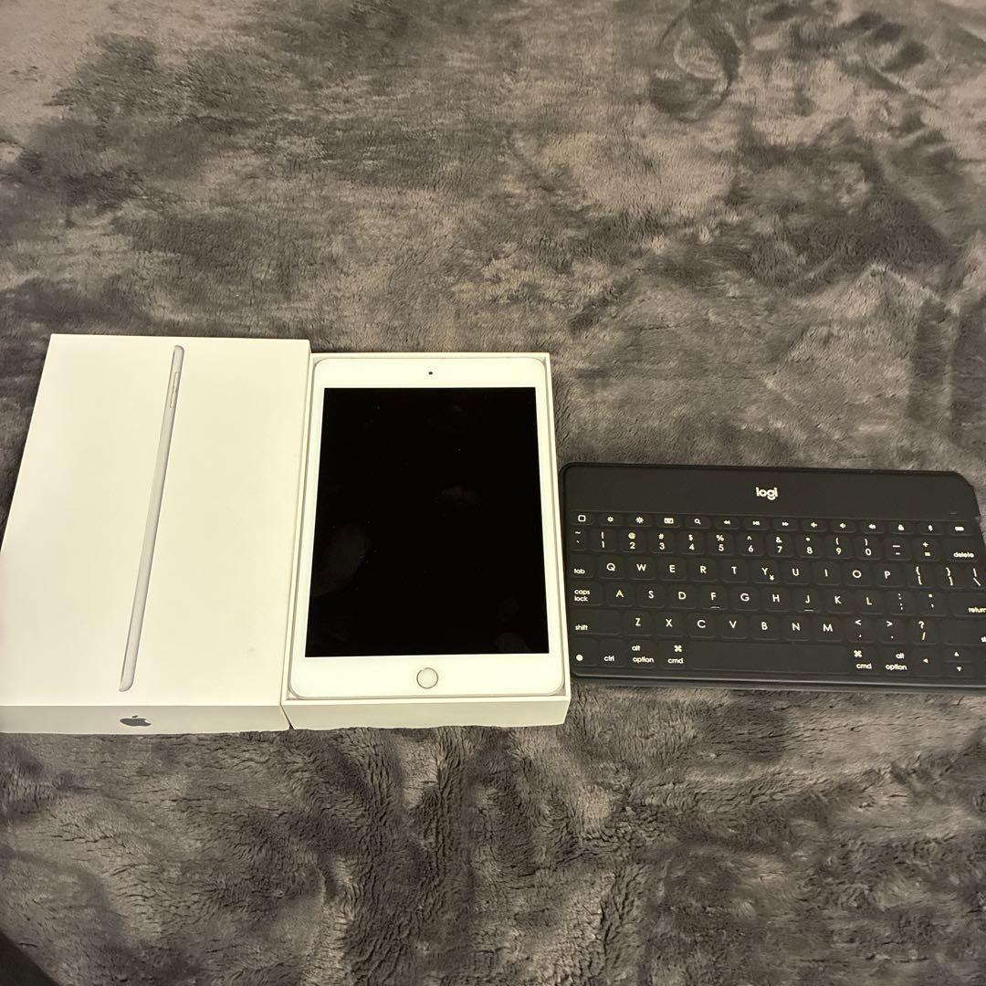 iPad本体 シルバー Logitechキーボードセット